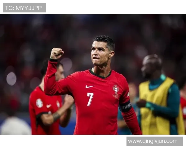 足球明星凯利女的传奇人生与赛场背后的故事揭秘 足球明星凯利女的传奇人生与赛场背后的故事揭秘